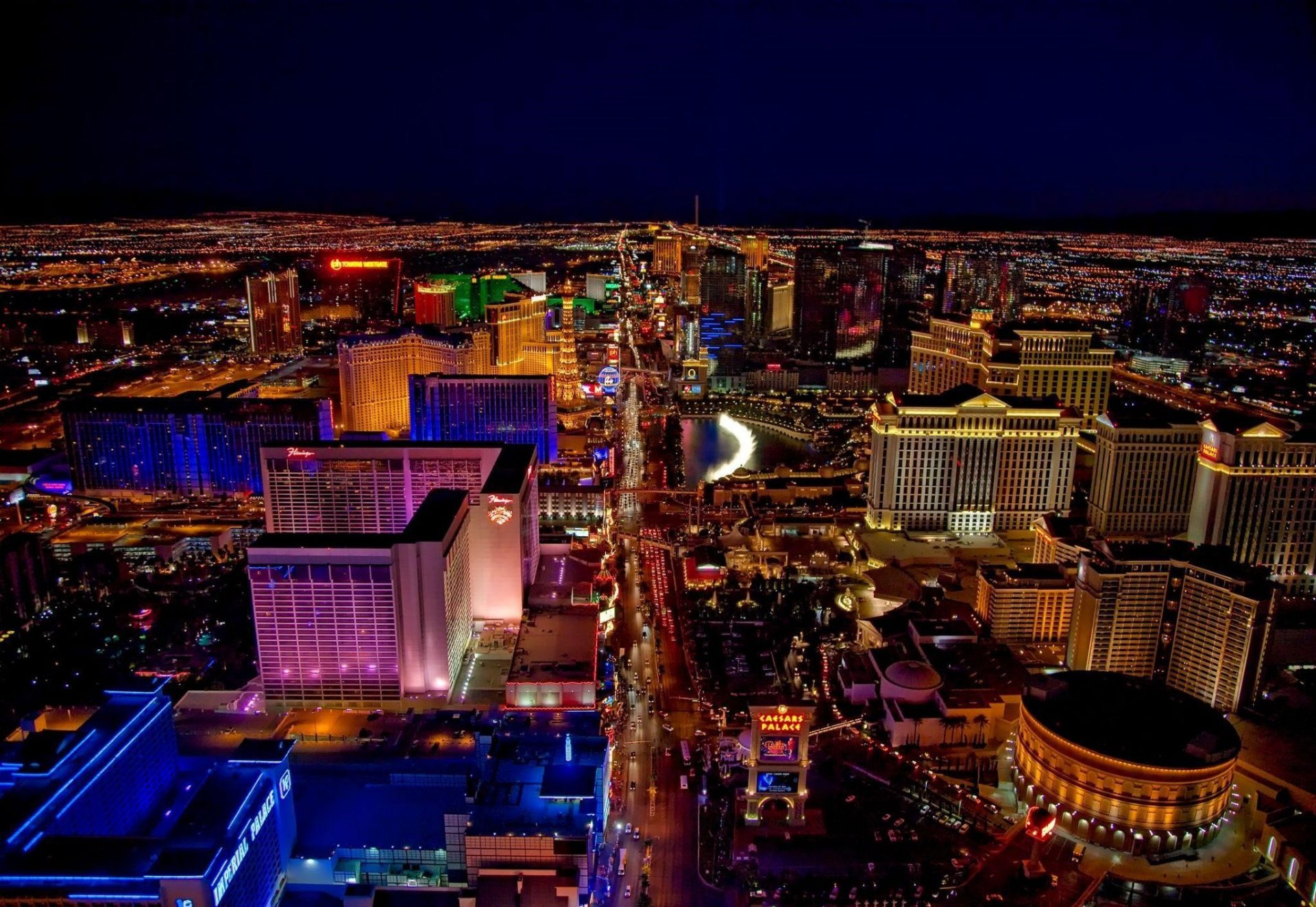 10 Extravagant Experiences in Las Vegas