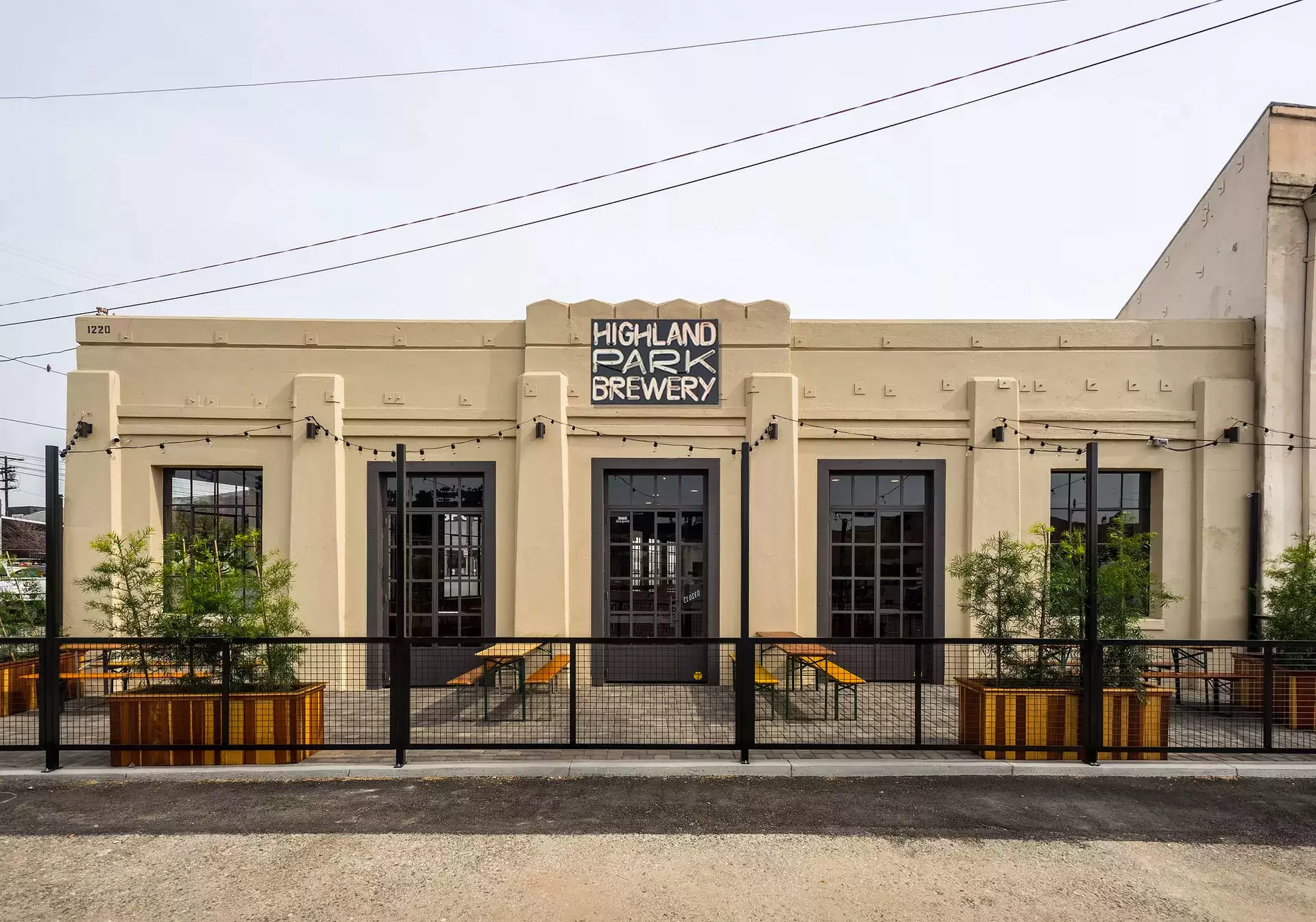 Breweries and Taprooms in Los Angeles