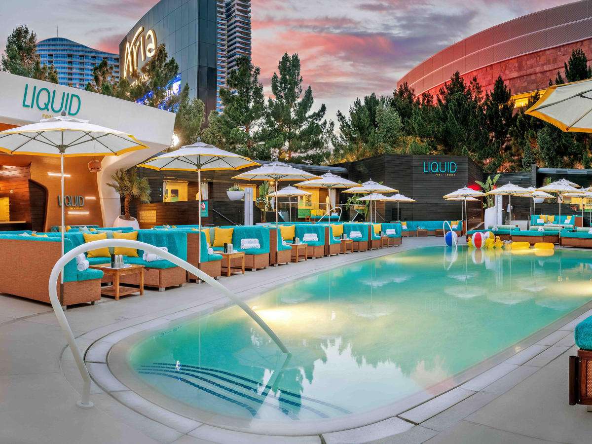 The Best Las Vegas Pool Parties On Sunday (2023)